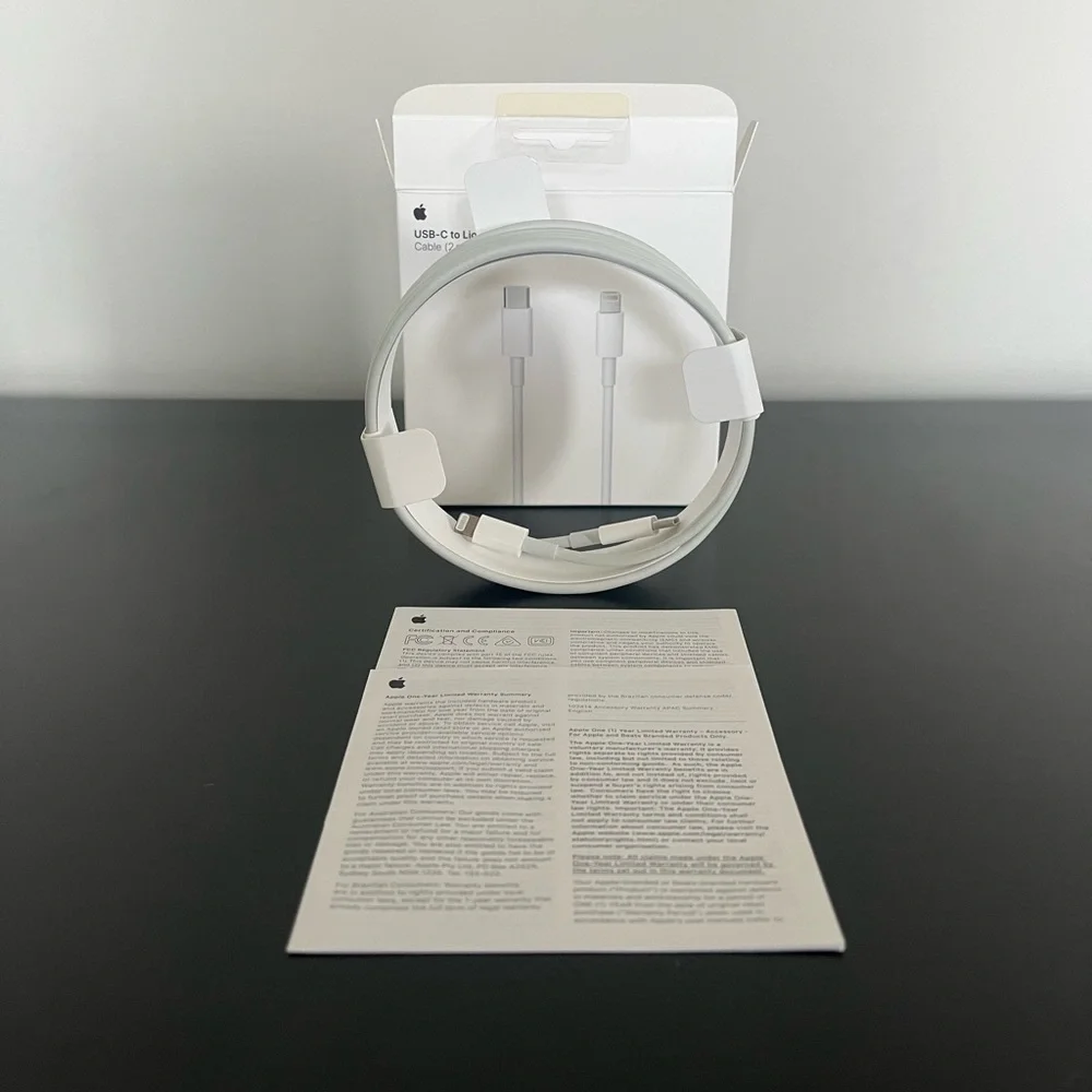 Apple | USB-C to Lightning Cable (2m)
